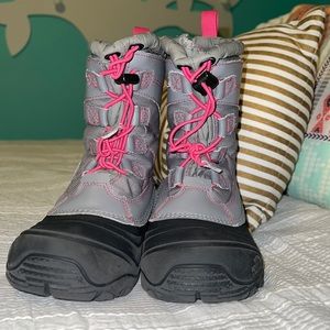 Kids Snow Boot Pink and Gray